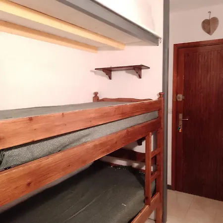 Апартаменты La Mansarde Сен-Лари-Сулан